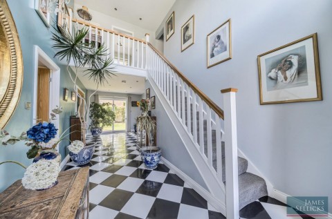 Click the photo for more details of Fordview Close, Great Glen, Leicestershire