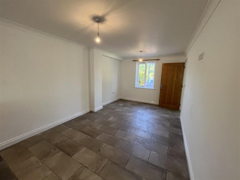 Click the photo for more details of Iwerne Minster, Blandford Forum
