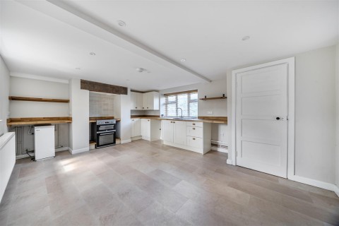 Click the photo for more details of Charlton, Shaftesbury