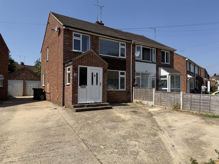 Images for Hillview Crescent, Banbury