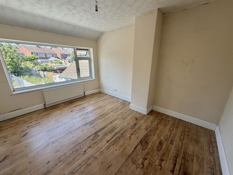 Images for Hillview Crescent, Banbury