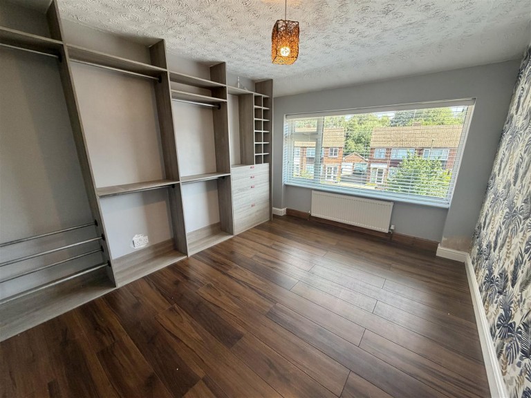 Images for Hillview Crescent, Banbury