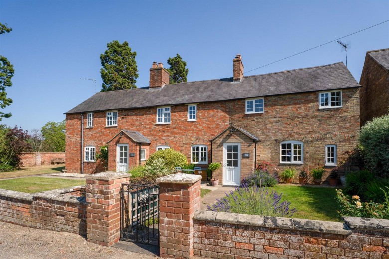 Click the photo for more details of Burmington, Warwickshire