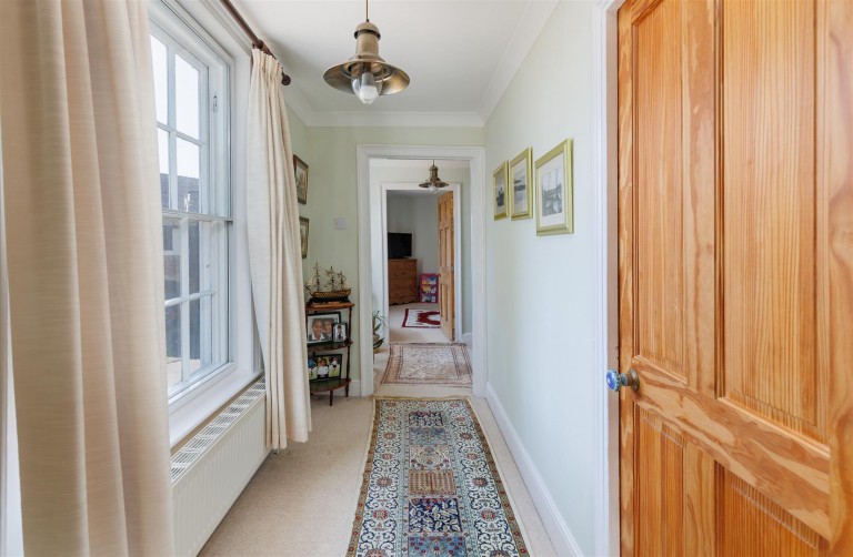 Images for Cowes, Isle of Wight