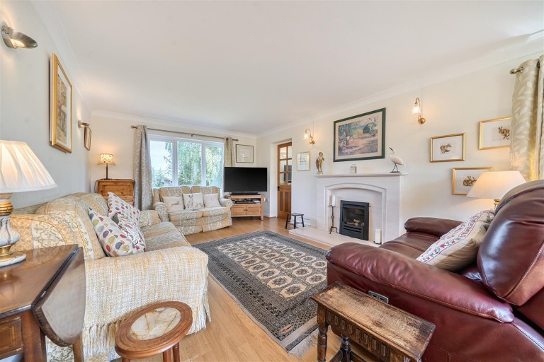 Images for Monmouth Gardens, Beaminster, Dorset