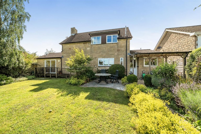 Images for Monmouth Gardens, Beaminster, Dorset