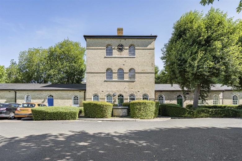 Click the photo for more details of Radwinter Road, Saffron Walden