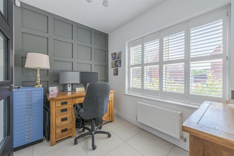 Images for Manor View Close, Worthington, LE65