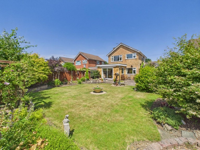Images for Clovelly Road, Glenfield, Leicester