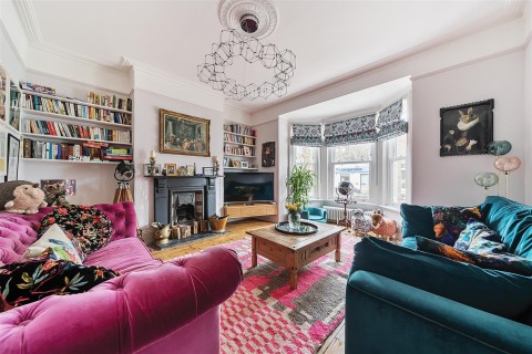 Click the photo for more details of Great Western Road, Dorchester