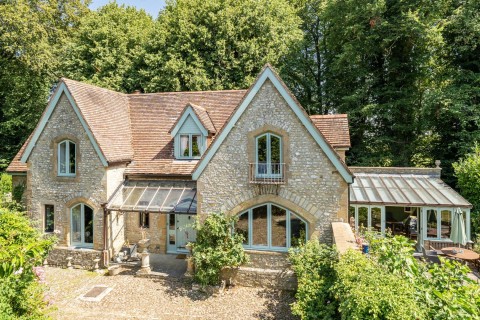 Hawkchurch, Axminster