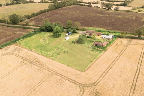 Click the photo for more details of Brington Road, Long Buckby, NN6