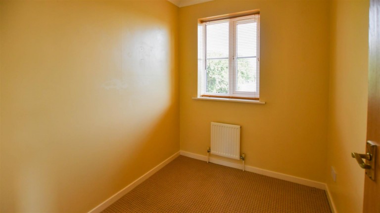 Images for Corsican Pine Close, Newmarket