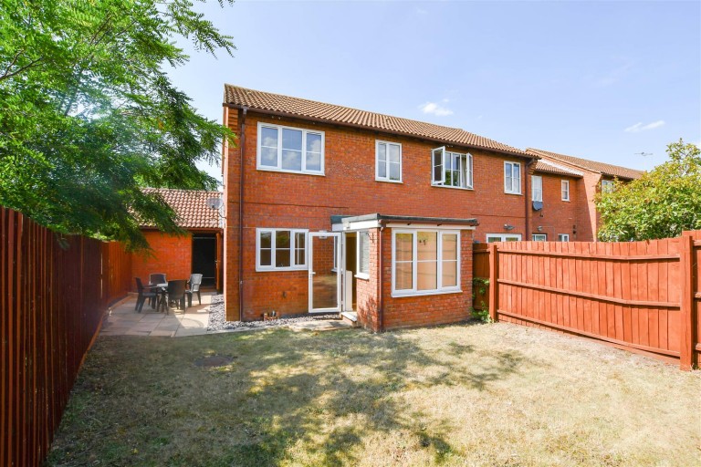 Images for Corsican Pine Close, Newmarket