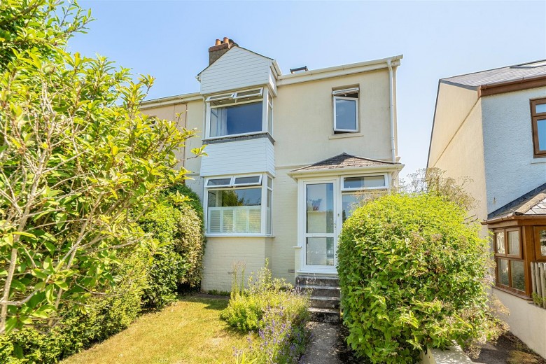 Click the photo for more details of Stentiford Hill, Kingsbridge