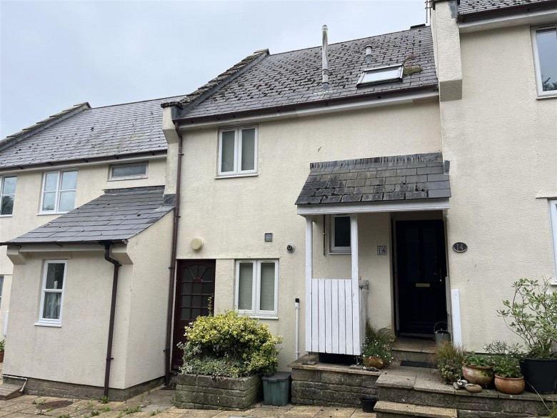 Click the photo for more details of Hammonds Mead, Charmouth, Bridport