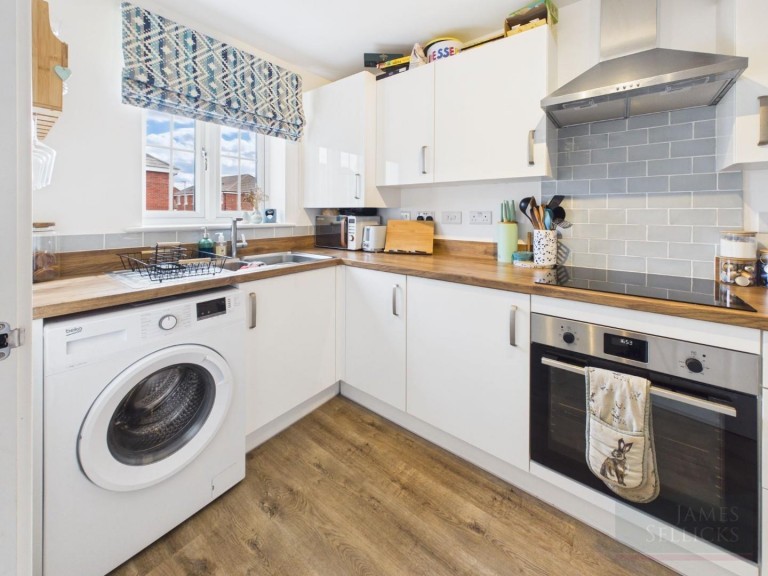 Images for Oak Tree Road, Great Glen, Leicestershire