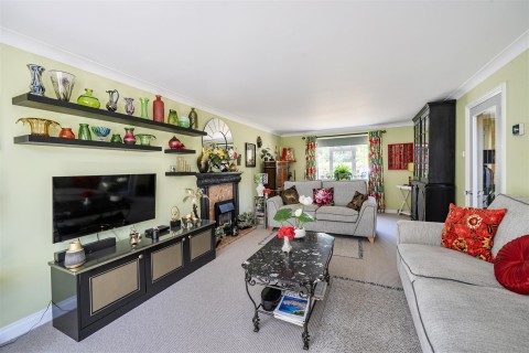 Click the photo for more details of Sea Road South, Bridport