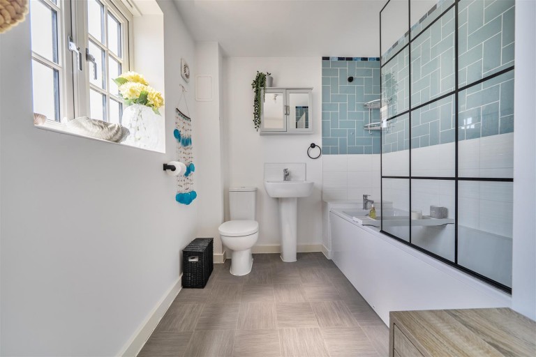 Images for Uttoxeter Way, Towcester, NN12