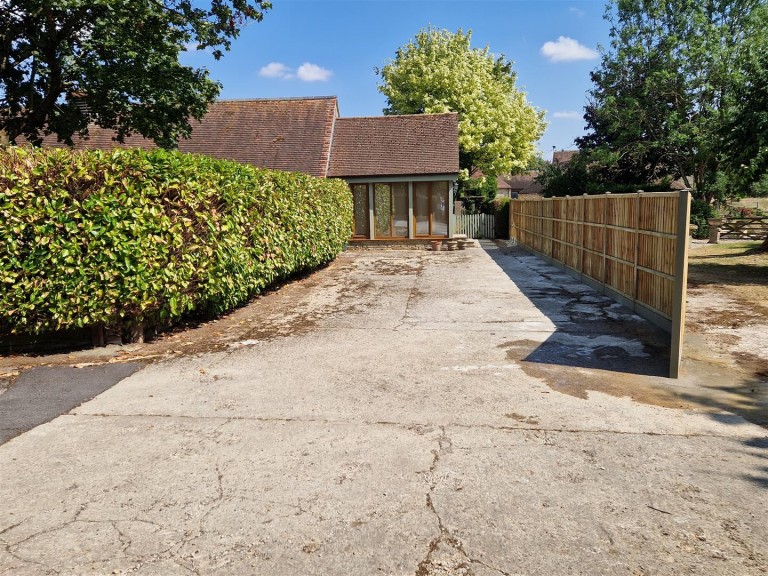 Images for Marston Hill