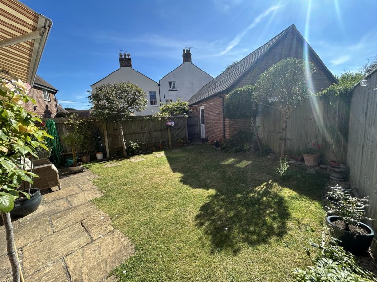 Images for Suttil Crescent, Pymore, Bridport