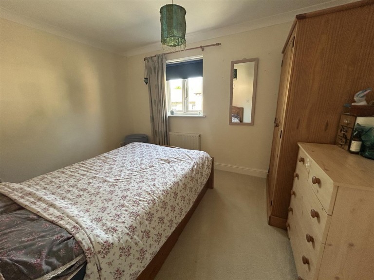 Images for Suttil Crescent, Pymore, Bridport