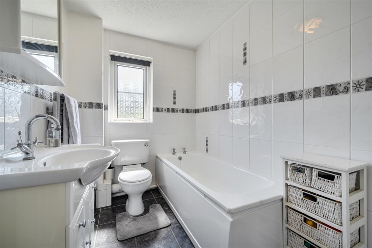 Images for Ashmore Close, Blandford Forum