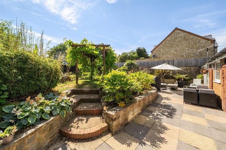 Images for The Crescent, Pattishall, NN12
