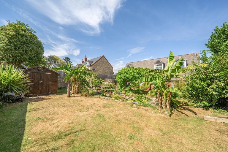 Images for The Crescent, Pattishall, NN12