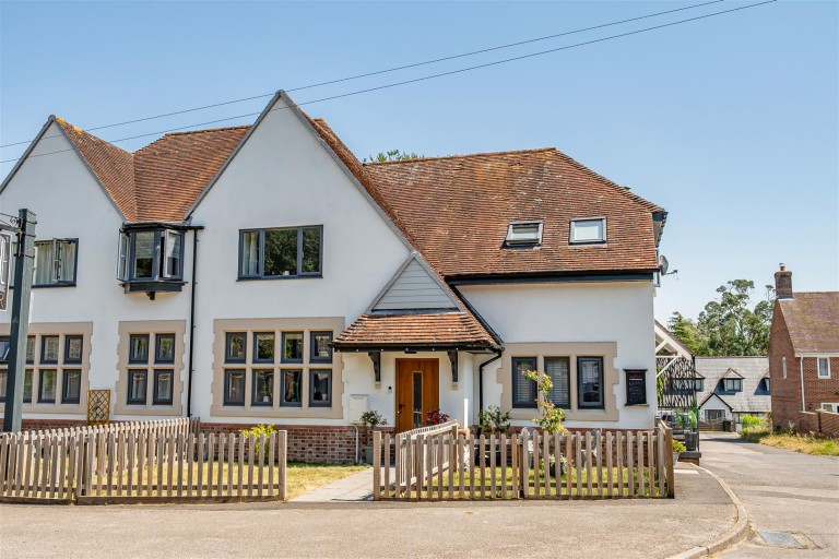 Images for High Street, Spetisbury, Blandford Forum