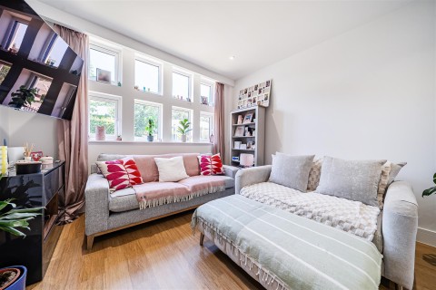 Click the photo for more details of High Street, Spetisbury, Blandford Forum