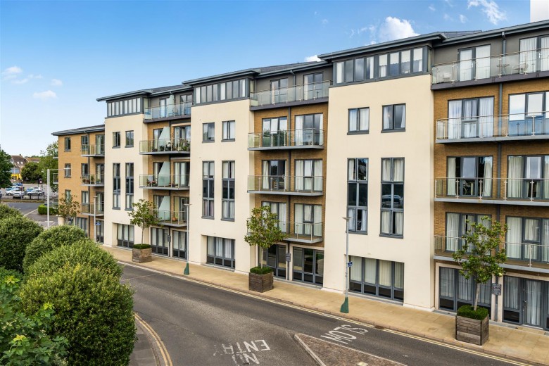 Click the photo for more details of Maumbury Gardens, Dorchester