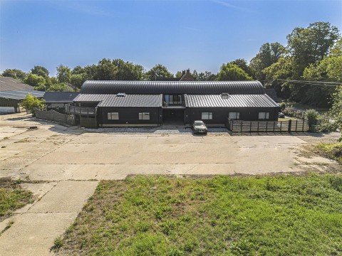 Click the photo for more details of Kingston Pastures Farm, Old Wimpole