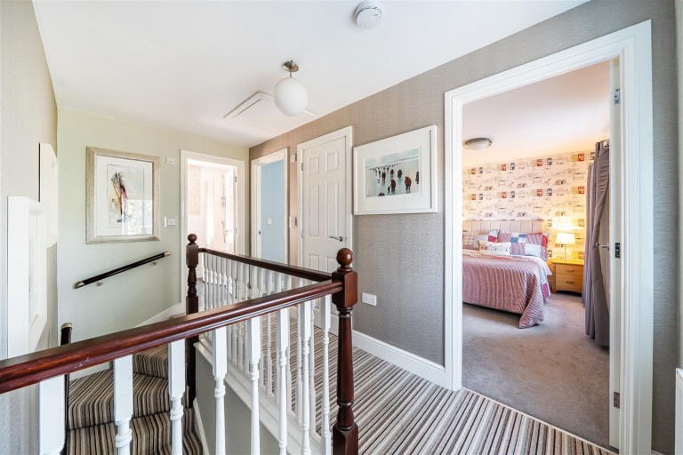 Images for Hillcrest Gardens, Exmouth