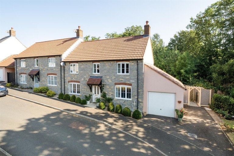 Images for Hillcrest Gardens, Exmouth