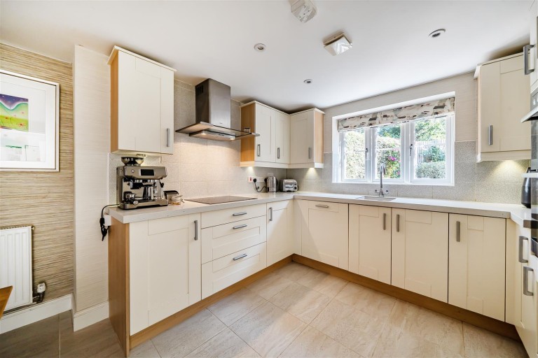 Images for Hillcrest Gardens, Exmouth