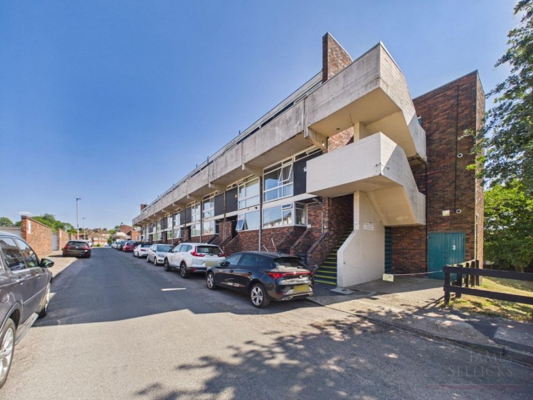 Images for 1 BEDROOM APARTMENT WITH GARAGE - Falmouth Road, Evington, Leicester