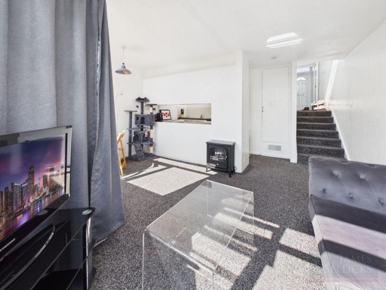 Images for 1 BEDROOM APARTMENT WITH GARAGE - Falmouth Road, Evington, Leicester