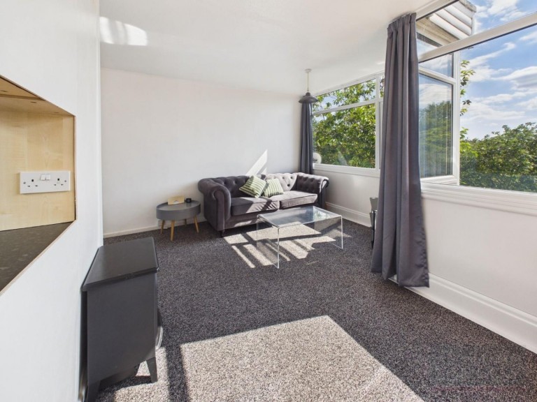 Images for 1 BEDROOM APARTMENT WITH GARAGE - Falmouth Road, Evington, Leicester