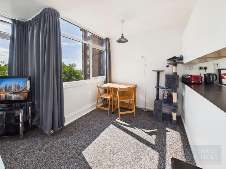 Images for 1 BEDROOM APARTMENT WITH GARAGE - Falmouth Road, Evington, Leicester