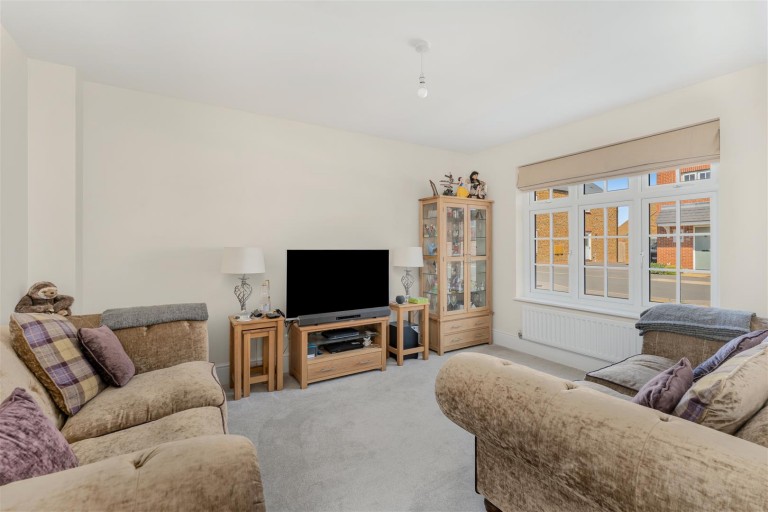 Images for Selby Close, Banbury