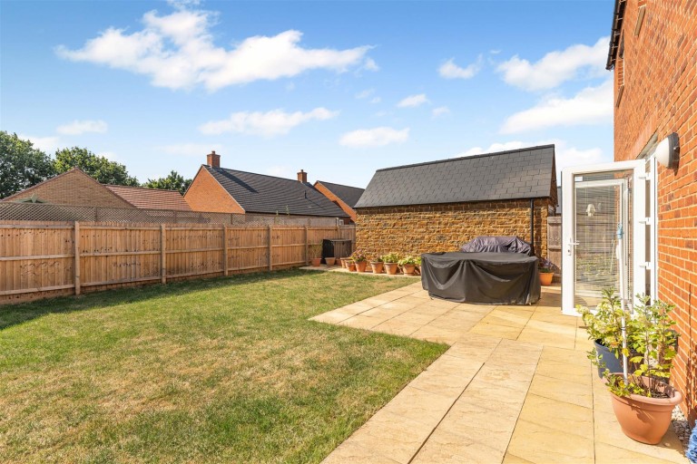 Images for Selby Close, Banbury