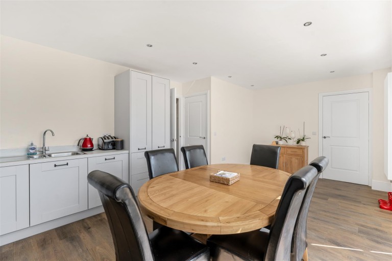 Images for Selby Close, Banbury