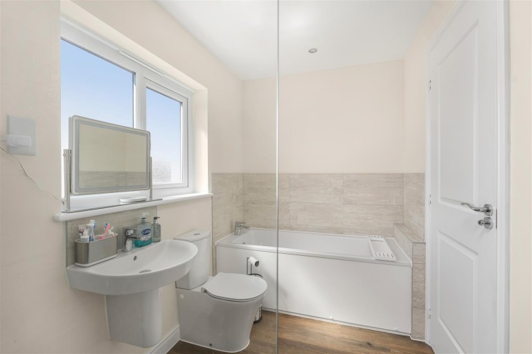 Images for Selby Close, Banbury