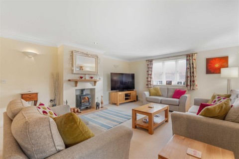 Click the photo for more details of Manor Green, Ketton, Stamford