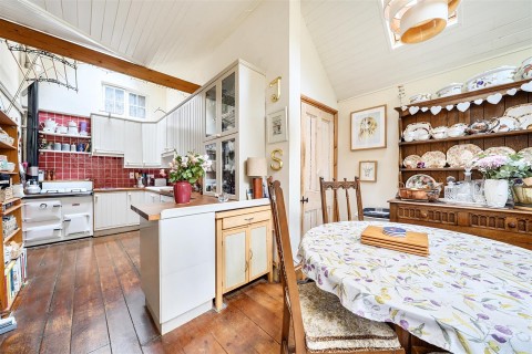 Click the photo for more details of Ashill, Cullompton