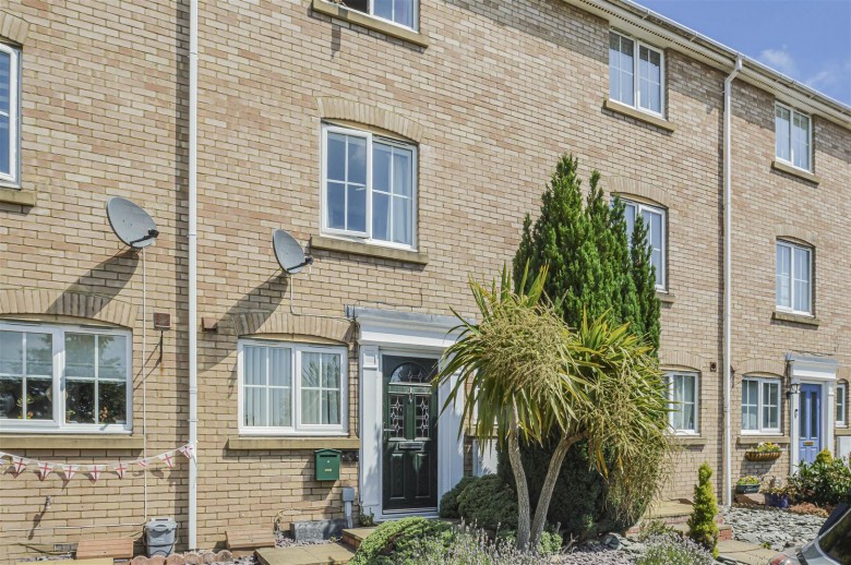 Click the photo for more details of Ruffles Road, Haverhill