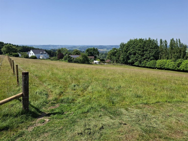 Images for Raymonds Hill, Axminster