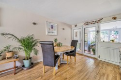 Images for Broad Street, Syresham, NN13