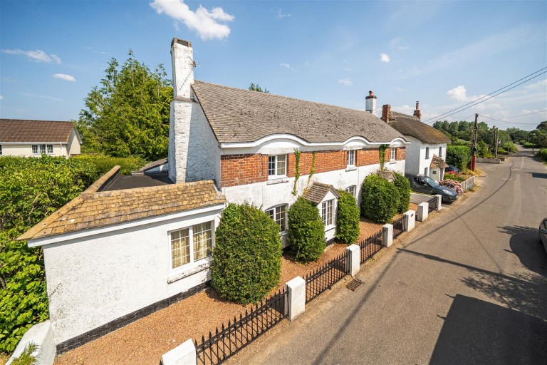Images for Chittlehamholt